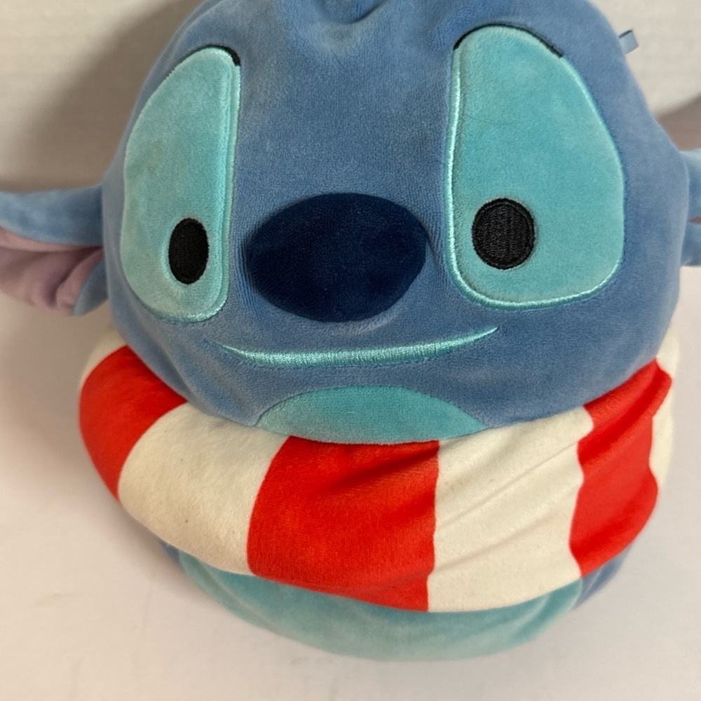 Squishmallow Kellytoy Plush Disney Lilo & Stitch Lifesaver Ring Stitch 8" - Picture 4 of 7